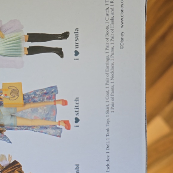 2X HOST PICK. NIP. Disney ily Ursula Doll with Accessories - Picture 5 of 5